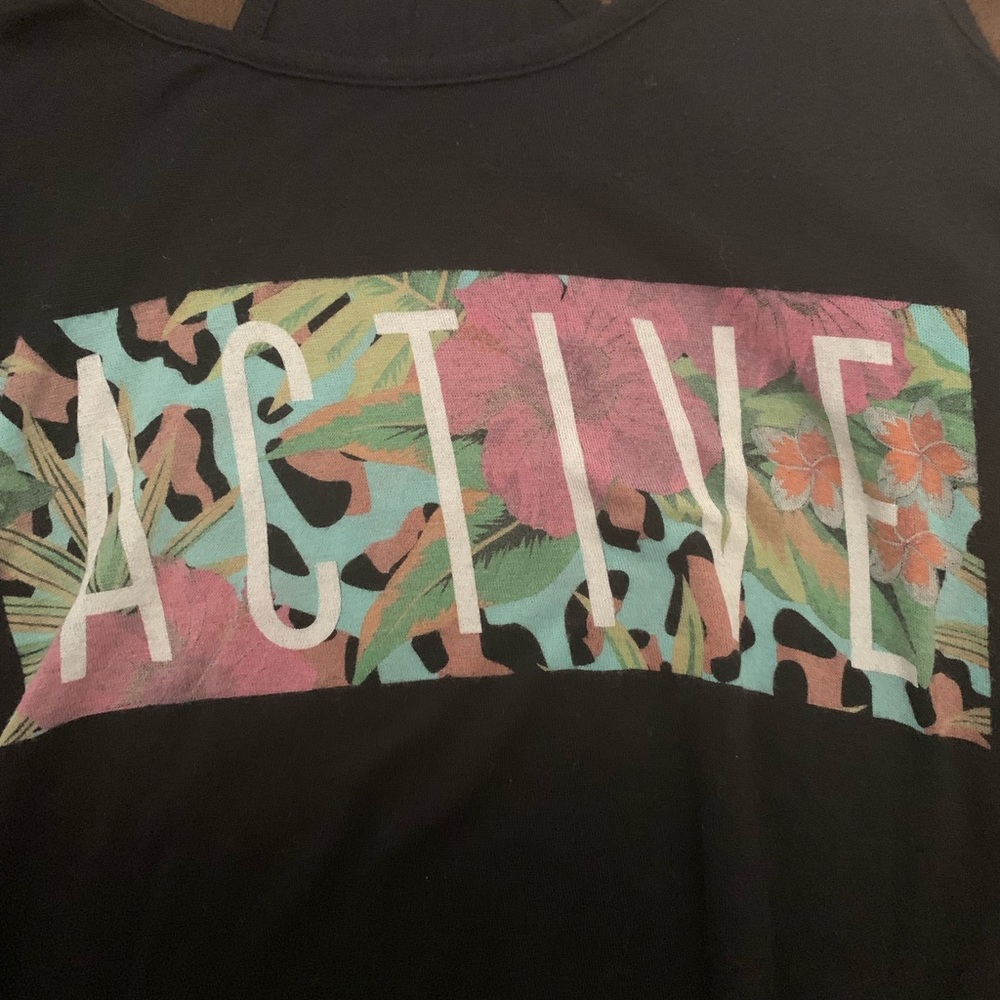 Active Razorback Tank - Picture 4 of 4